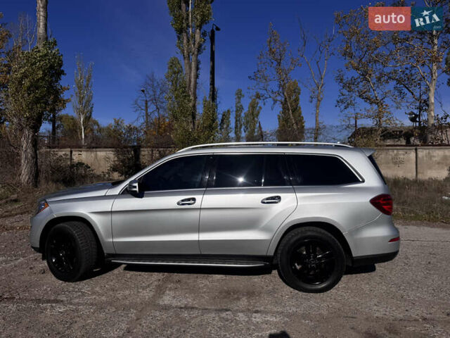 Мерседес ГЛ-класс 2013 в Белгород-Днестровском на Automoto.ua Серый Мерседес ГЛ-класс, объемом двигателя 3 л и пробегом 249 тыс. км за 24500 $, фото 3 на Automoto.ua