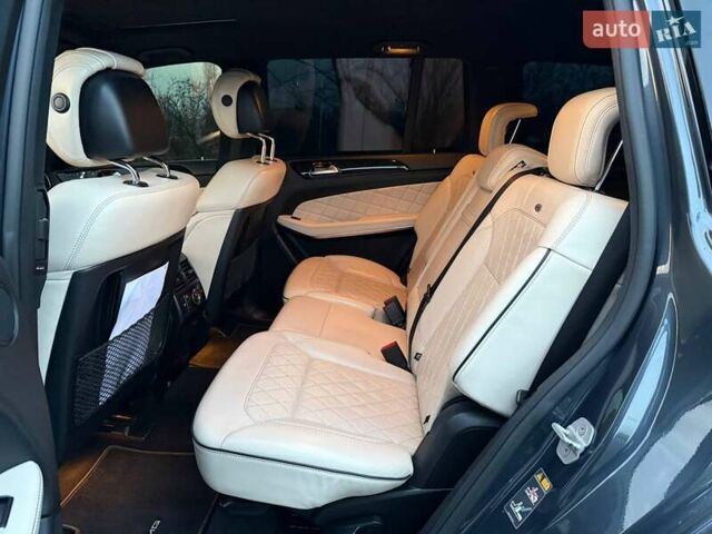 Серый Мерседес ГЛ-класс, объемом двигателя 4.66 л и пробегом 240 тыс. км за 22500 $, фото 38 на Automoto.ua