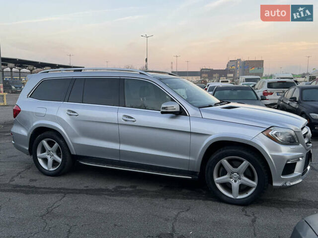 Серый Мерседес ГЛ-класс, объемом двигателя 3 л и пробегом 226 тыс. км за 24400 $, фото 5 на Automoto.ua