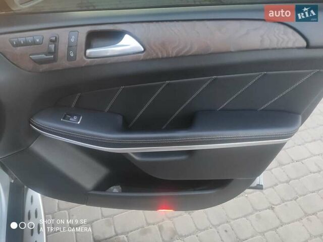 Сірий Мерседес ГЛ-Клас, об'ємом двигуна 3 л та пробігом 206 тис. км за 28200 $, фото 9 на Automoto.ua