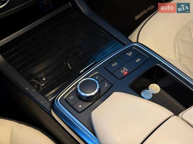 Серый Мерседес ГЛ-класс, объемом двигателя 4.66 л и пробегом 240 тыс. км за 22500 $, фото 65 на Automoto.ua