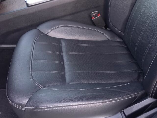 Серый Мерседес ГЛ-класс, объемом двигателя 3 л и пробегом 240 тыс. км за 24500 $, фото 3 на Automoto.ua