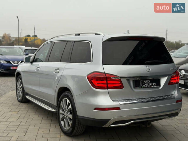 Серый Мерседес ГЛ-класс, объемом двигателя 3 л и пробегом 272 тыс. км за 21888 $, фото 7 на Automoto.ua