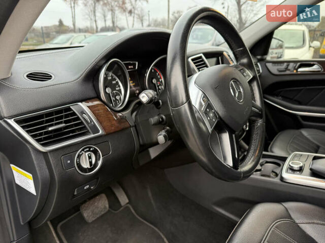 Серый Мерседес ГЛ-класс, объемом двигателя 4.66 л и пробегом 225 тыс. км за 19999 $, фото 36 на Automoto.ua