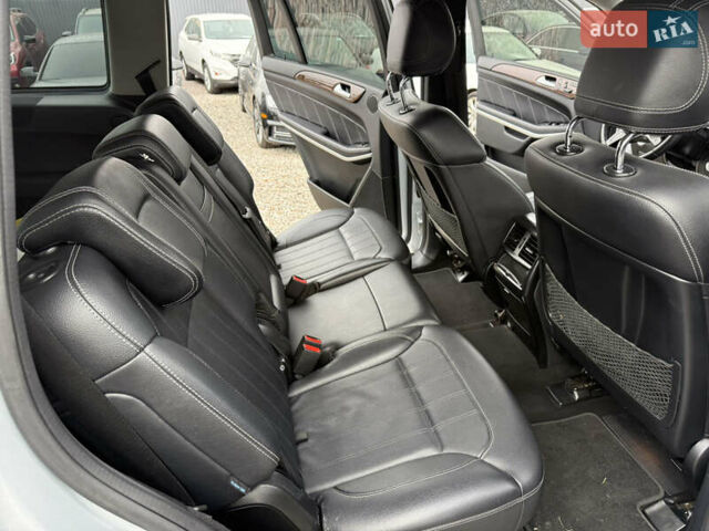 Серый Мерседес ГЛ-класс, объемом двигателя 4.66 л и пробегом 225 тыс. км за 19999 $, фото 19 на Automoto.ua