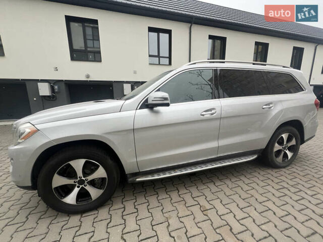 Серый Мерседес ГЛ-класс, объемом двигателя 3 л и пробегом 153 тыс. км за 23700 $, фото 4 на Automoto.ua