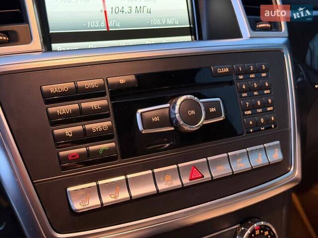 Серый Мерседес ГЛ-класс, объемом двигателя 4.66 л и пробегом 240 тыс. км за 22500 $, фото 62 на Automoto.ua