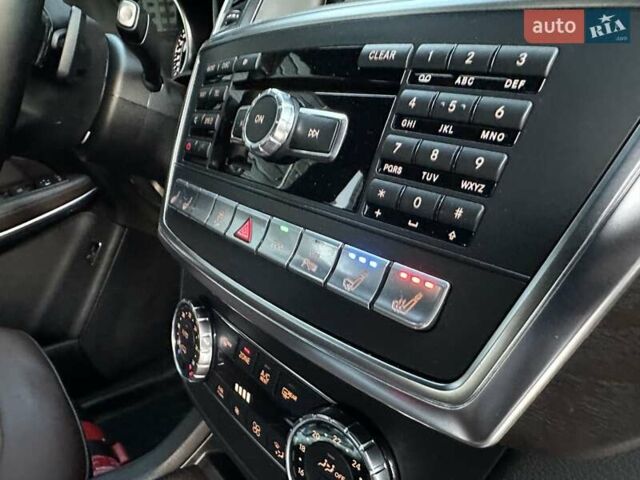 Мерседес ГЛ-Клас 2013 у Києві на Automoto.ua Сірий Мерседес ГЛ-Клас, об'ємом двигуна 3 л та пробігом 215 тис. км за 24650 $, фото 52 на Automoto.ua