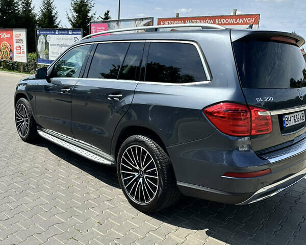 Сірий Мерседес ГЛ-Клас, об'ємом двигуна 3 л та пробігом 246 тис. км за 29500 $, фото 4 на Automoto.ua