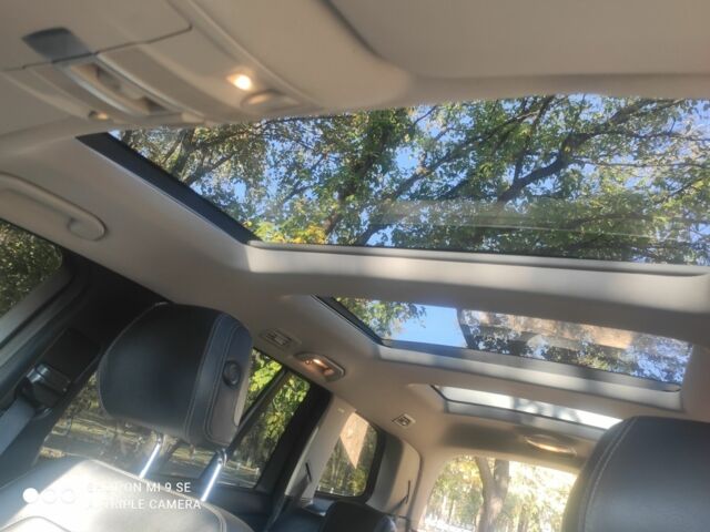 Серый Мерседес ГЛ-класс, объемом двигателя 3 л и пробегом 202 тыс. км за 29500 $, фото 3 на Automoto.ua