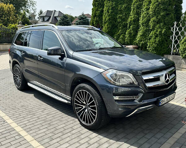 Сірий Мерседес ГЛ-Клас, об'ємом двигуна 3 л та пробігом 246 тис. км за 29500 $, фото 3 на Automoto.ua