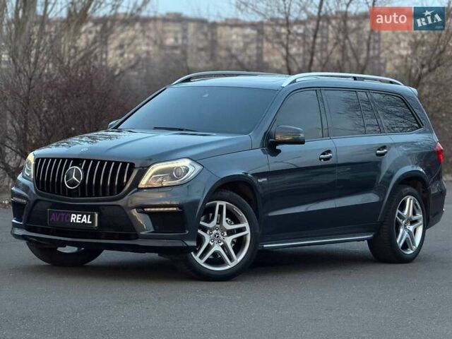 Серый Мерседес ГЛ-класс, объемом двигателя 4.66 л и пробегом 240 тыс. км за 22500 $, фото 1 на Automoto.ua