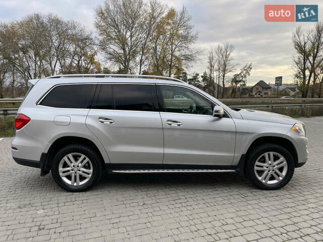 Серый Мерседес ГЛ-класс, объемом двигателя 3 л и пробегом 240 тыс. км за 22900 $, фото 4 на Automoto.ua