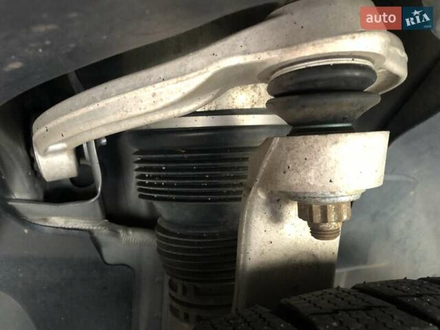 Серый Мерседес ГЛ-класс, объемом двигателя 4.7 л и пробегом 281 тыс. км за 21500 $, фото 120 на Automoto.ua