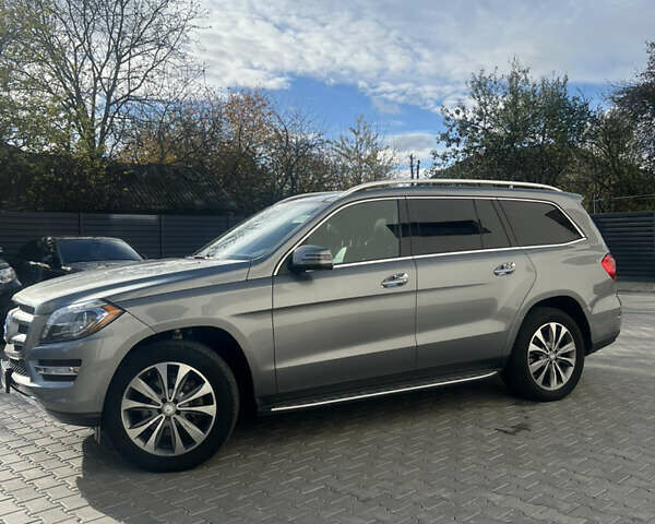 Мерседес ГЛ-класс 2014 в Коростене на Automoto.ua Серый Мерседес ГЛ-класс, объемом двигателя 3 л и пробегом 140 тыс. км за 29999 $, фото 4 на Automoto.ua