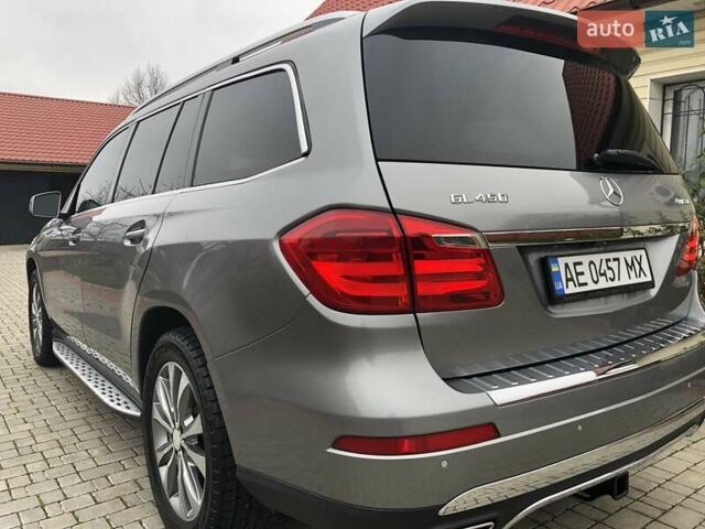 Серый Мерседес ГЛ-класс, объемом двигателя 4.7 л и пробегом 281 тыс. км за 21500 $, фото 17 на Automoto.ua