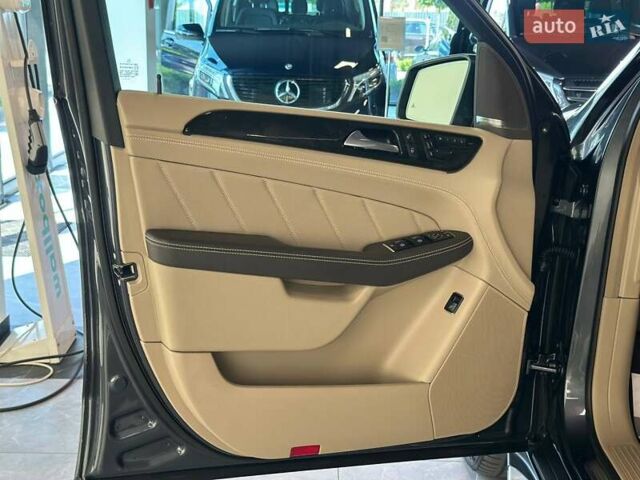 Сірий Мерседес ГЛ-Клас, об'ємом двигуна 2.99 л та пробігом 182 тис. км за 22900 $, фото 14 на Automoto.ua