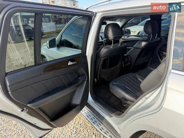 Мерседес ГЛ-класс 2014 в Коломые на Automoto.ua Серый Мерседес ГЛ-класс, объемом двигателя 3 л и пробегом 199 тыс. км за 25699 $, фото 27 на Automoto.ua