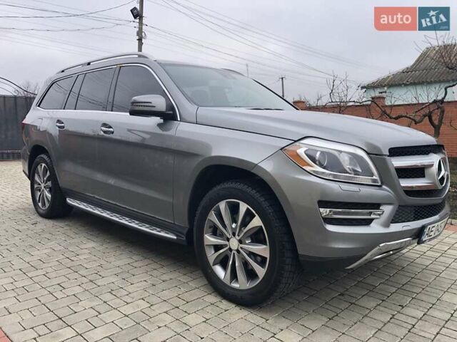 Серый Мерседес ГЛ-класс, объемом двигателя 4.7 л и пробегом 281 тыс. км за 21500 $, фото 105 на Automoto.ua