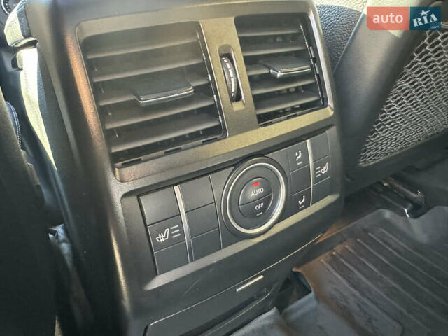 Сірий Мерседес ГЛ-Клас, об'ємом двигуна 2.99 л та пробігом 205 тис. км за 24350 $, фото 43 на Automoto.ua