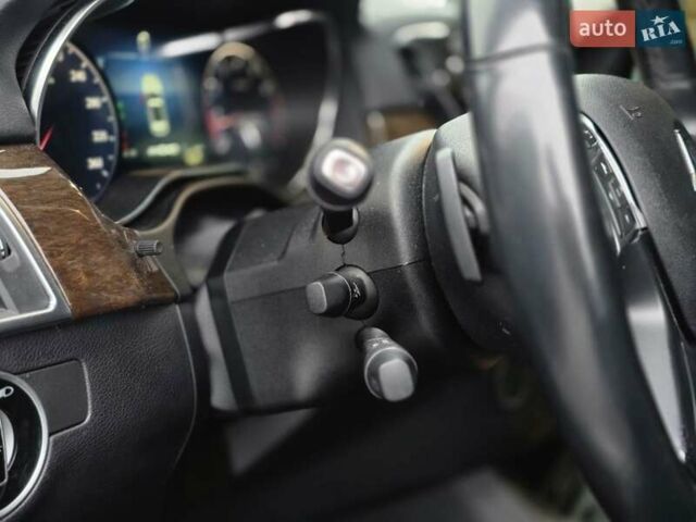 Сірий Мерседес ГЛ-Клас, об'ємом двигуна 2.99 л та пробігом 103 тис. км за 29800 $, фото 26 на Automoto.ua