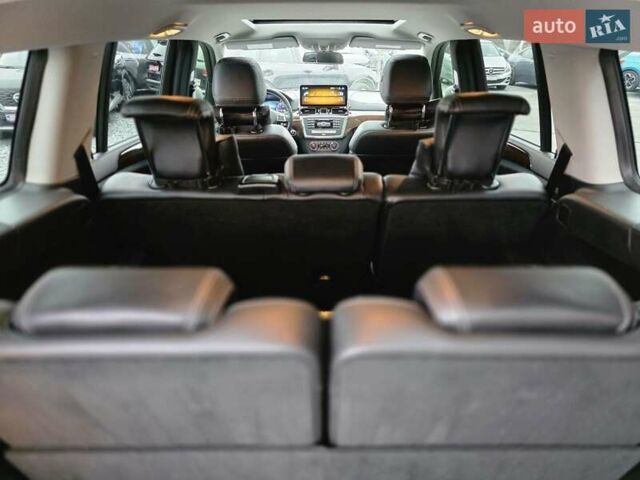 Сірий Мерседес ГЛ-Клас, об'ємом двигуна 2.99 л та пробігом 103 тис. км за 29800 $, фото 48 на Automoto.ua