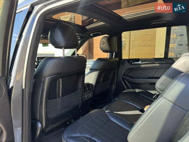 Сірий Мерседес ГЛ-Клас, об'ємом двигуна 2.99 л та пробігом 205 тис. км за 24350 $, фото 28 на Automoto.ua