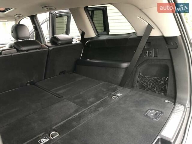 Серый Мерседес ГЛ-класс, объемом двигателя 4.7 л и пробегом 281 тыс. км за 21500 $, фото 69 на Automoto.ua