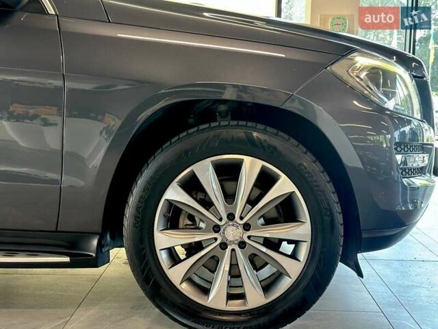 Сірий Мерседес ГЛ-Клас, об'ємом двигуна 2.99 л та пробігом 182 тис. км за 22900 $, фото 4 на Automoto.ua