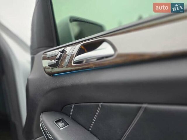 Сірий Мерседес ГЛ-Клас, об'ємом двигуна 2.99 л та пробігом 103 тис. км за 29800 $, фото 56 на Automoto.ua