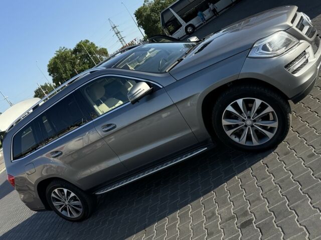 Серый Мерседес ГЛ-класс, объемом двигателя 3 л и пробегом 225 тыс. км за 24000 $, фото 11 на Automoto.ua