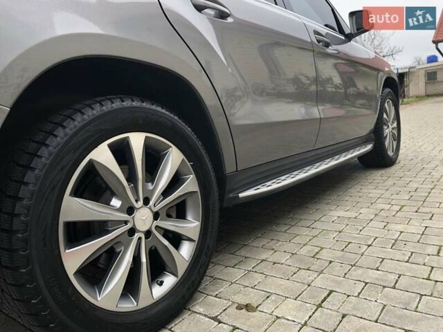 Серый Мерседес ГЛ-класс, объемом двигателя 4.7 л и пробегом 281 тыс. км за 21500 $, фото 110 на Automoto.ua