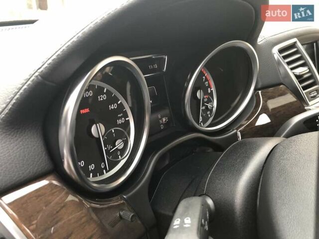 Серый Мерседес ГЛ-класс, объемом двигателя 4.7 л и пробегом 281 тыс. км за 21500 $, фото 91 на Automoto.ua