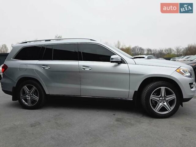 Сірий Мерседес ГЛ-Клас, об'ємом двигуна 2.99 л та пробігом 103 тис. км за 29800 $, фото 66 на Automoto.ua