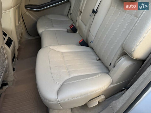 Сірий Мерседес ГЛ-Клас, об'ємом двигуна 4.66 л та пробігом 158 тис. км за 18990 $, фото 41 на Automoto.ua