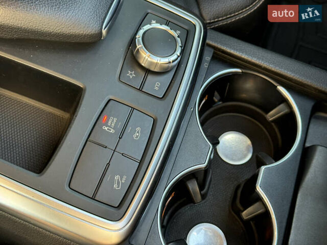 Сірий Мерседес ГЛ-Клас, об'ємом двигуна 2.99 л та пробігом 205 тис. км за 24350 $, фото 37 на Automoto.ua