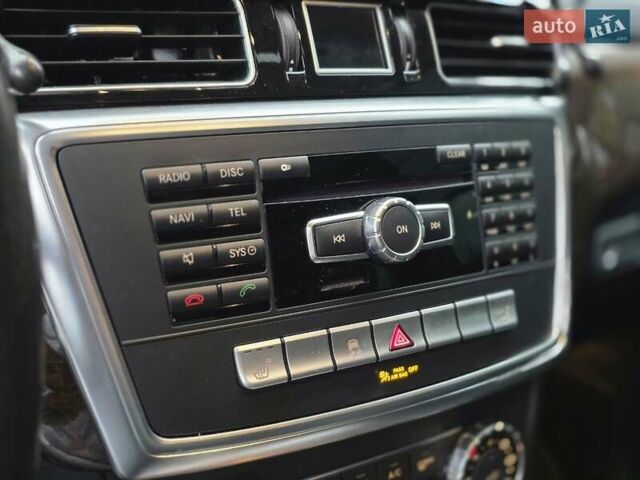 Сірий Мерседес ГЛ-Клас, об'ємом двигуна 2.99 л та пробігом 103 тис. км за 29800 $, фото 23 на Automoto.ua