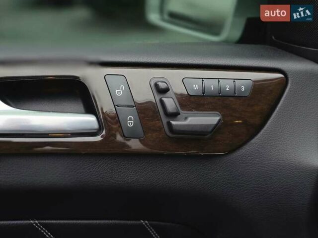 Сірий Мерседес ГЛ-Клас, об'ємом двигуна 2.99 л та пробігом 103 тис. км за 29800 $, фото 39 на Automoto.ua