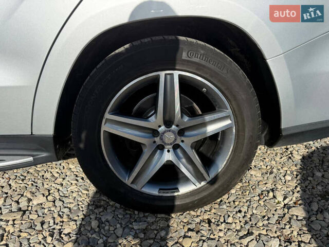 Мерседес ГЛ-класс 2014 в Коломые на Automoto.ua Серый Мерседес ГЛ-класс, объемом двигателя 3 л и пробегом 199 тыс. км за 25699 $, фото 49 на Automoto.ua