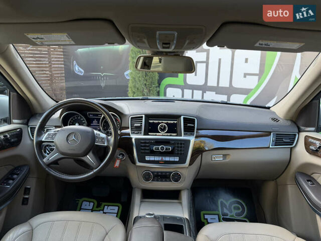 Сірий Мерседес ГЛ-Клас, об'ємом двигуна 4.66 л та пробігом 158 тис. км за 18990 $, фото 13 на Automoto.ua