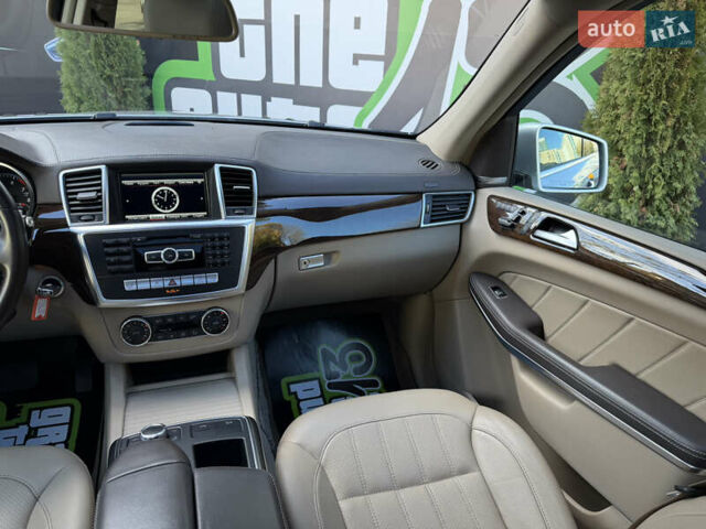 Сірий Мерседес ГЛ-Клас, об'ємом двигуна 4.66 л та пробігом 158 тис. км за 18990 $, фото 16 на Automoto.ua