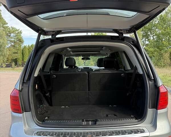 Сірий Мерседес ГЛ-Клас, об'ємом двигуна 4.66 л та пробігом 325 тис. км за 27000 $, фото 6 на Automoto.ua