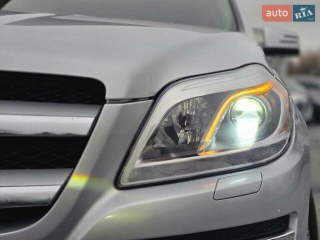 Сірий Мерседес ГЛ-Клас, об'ємом двигуна 2.99 л та пробігом 103 тис. км за 29800 $, фото 13 на Automoto.ua