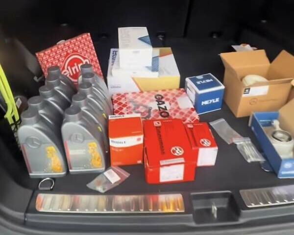 Серый Мерседес ГЛ-класс, объемом двигателя 4.7 л и пробегом 281 тыс. км за 21500 $, фото 128 на Automoto.ua