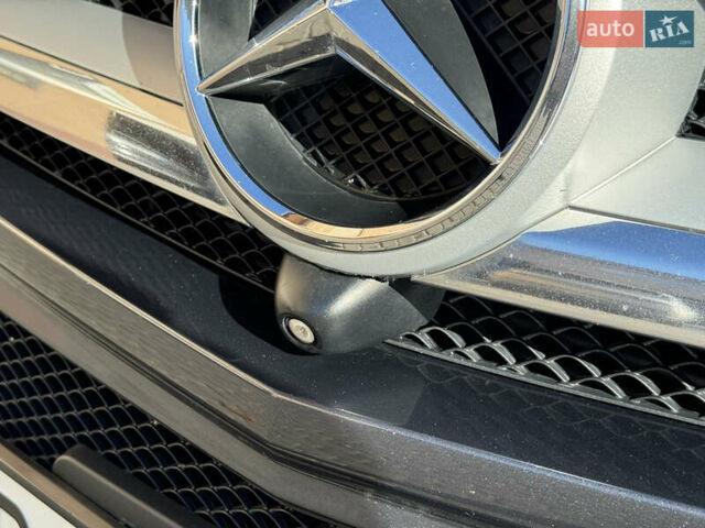 Сірий Мерседес ГЛ-Клас, об'ємом двигуна 2.99 л та пробігом 205 тис. км за 24350 $, фото 19 на Automoto.ua