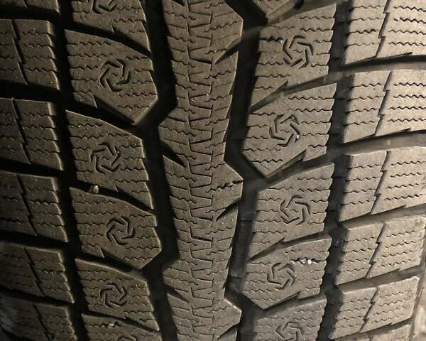 Серый Мерседес ГЛ-класс, объемом двигателя 4.7 л и пробегом 281 тыс. км за 21500 $, фото 117 на Automoto.ua