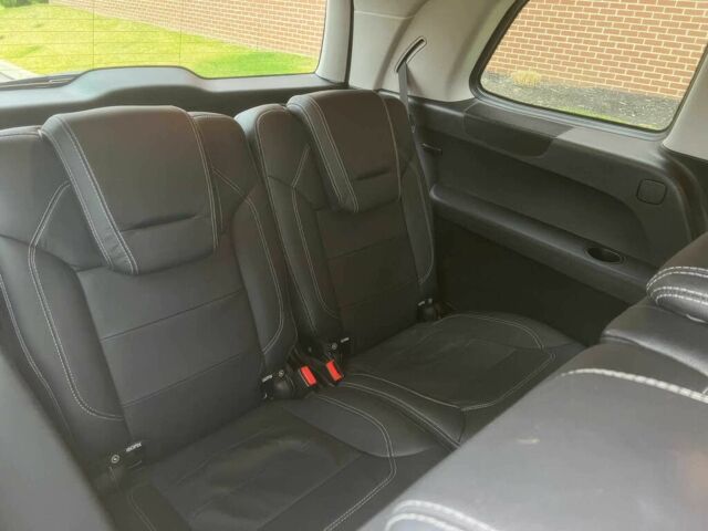 Серый Мерседес ГЛ-класс, объемом двигателя 3 л и пробегом 84 тыс. км за 7000 $, фото 15 на Automoto.ua