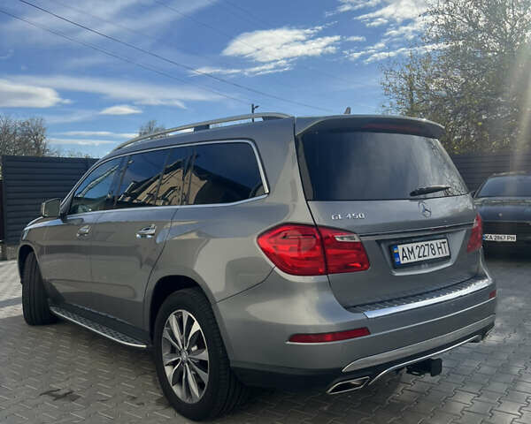 Мерседес ГЛ-класс 2014 в Коростене на Automoto.ua Серый Мерседес ГЛ-класс, объемом двигателя 3 л и пробегом 140 тыс. км за 29999 $, фото 5 на Automoto.ua