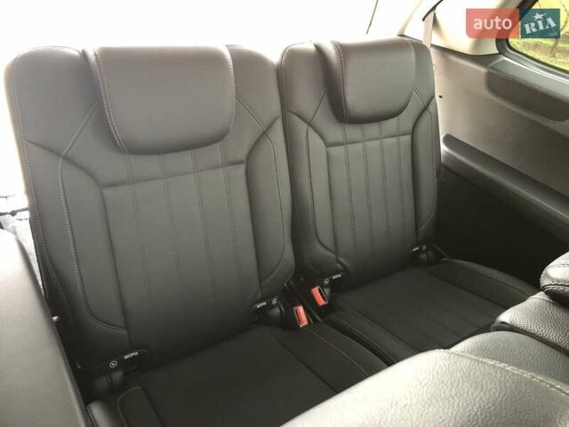 Серый Мерседес ГЛ-класс, объемом двигателя 4.7 л и пробегом 281 тыс. км за 21500 $, фото 32 на Automoto.ua