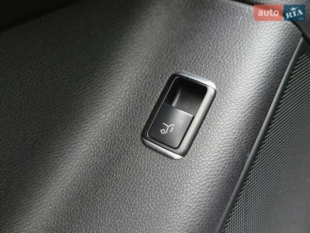 Сірий Мерседес ГЛ-Клас, об'ємом двигуна 2.99 л та пробігом 103 тис. км за 29800 $, фото 27 на Automoto.ua